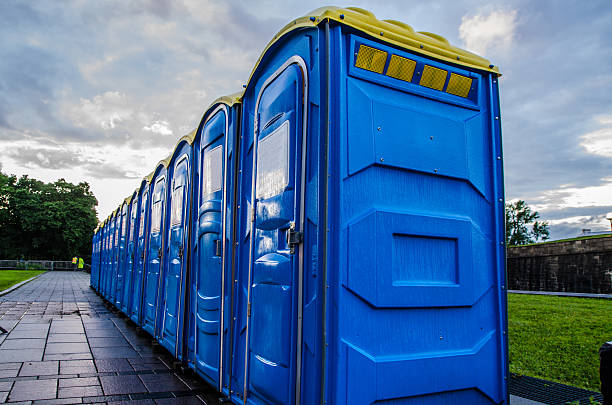 Best Affordable portable toilet rental  in Arapahoe, WY
